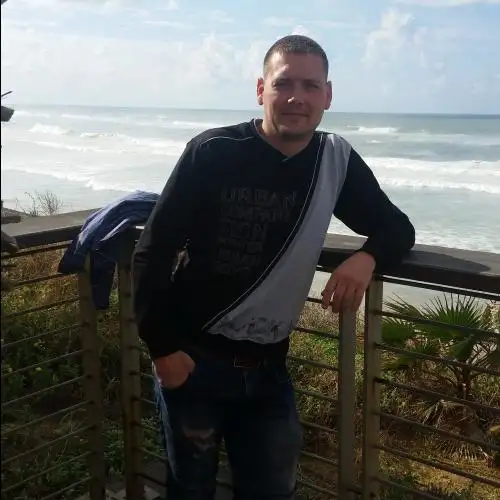 Aleksandr, 36Bat Yam, Israel 