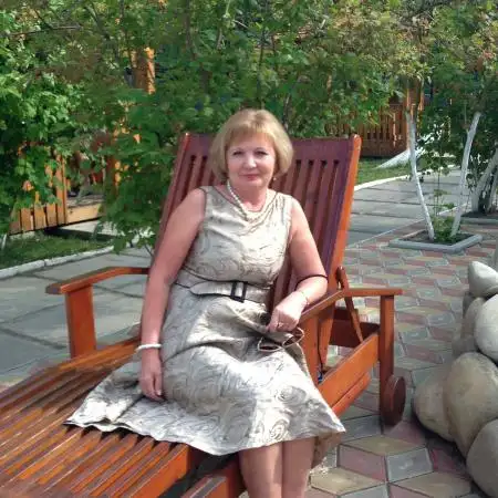 Galina, 70Ukraine 