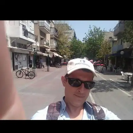 Aleksandr, 41Bat Yam, Israel 