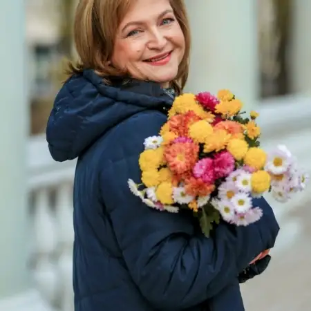 Anna, 59Russia 