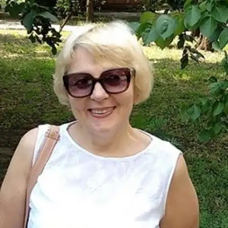 photo of svetlana. Link to photoalboum of svetlana