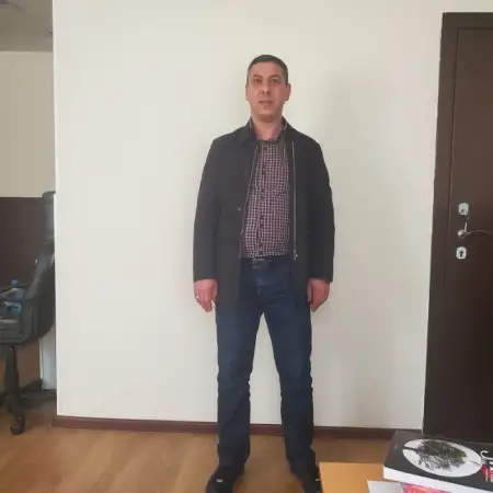 Yuriy, 27Beit Shemesh, Israel 