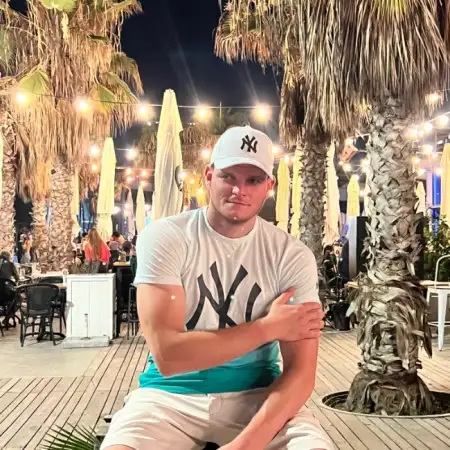 Bogdan, 27Bat Yam, Israel 