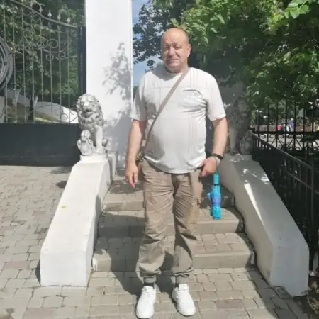 Leonid, 66Moscow, Russia 