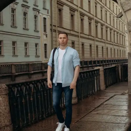 Aleksandr, 39Saint Petersburg, Russia 