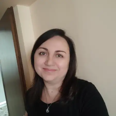 Yuliya, 46Petah Tikva, Israel 