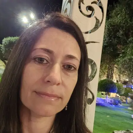 Lika, 44Israel 