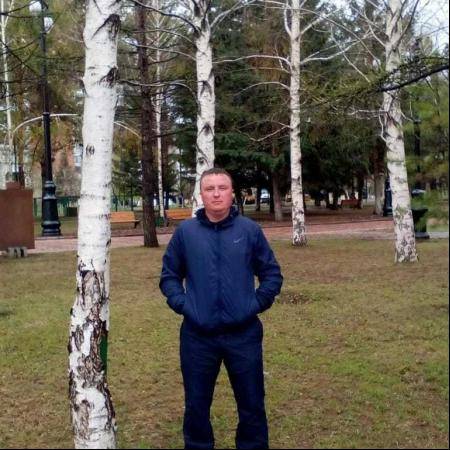 Sergei, 36  Kazakhstan, Ust-Kamenogorsk  interested in dating with  woman 