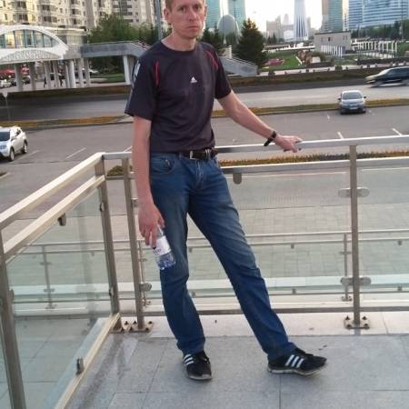 Vadim, 40  Kazakhstan, Karaganda  interested in dating with  woman 