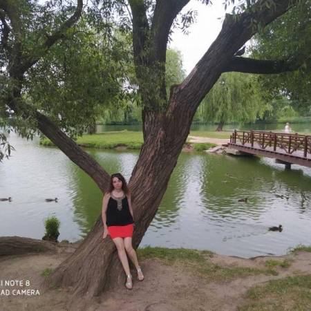 Nataliya,  42  Belarus, Minsk  interested in dating with  man 