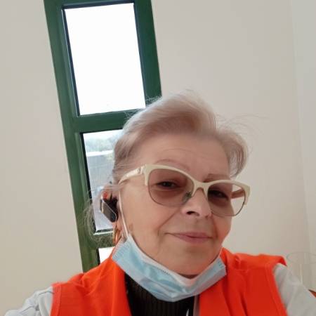 Bella Artarov,  60  Israel, Ashkelon  interested in dating with   