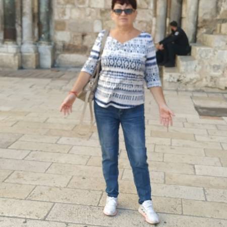 Sveta,  55  Israel, Migdal aEmek  interested in dating with  