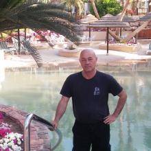 Viktor,57 Israel, Bat Yam  interested in dating with woman