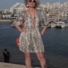 Irina, 50  Israel, Petah Tikva  interested in dating with  man 
